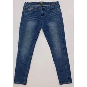 Lucky Brand Charlie Skinny Jeans Size 12 W31 Blue